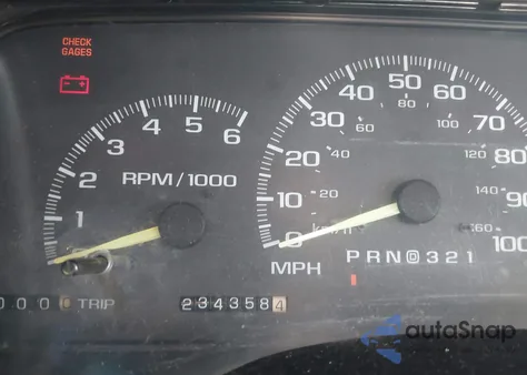 1996 GMC Sierra C1500 z USA, uszkodzony, nr VIN 2GTEC19R3T1500697